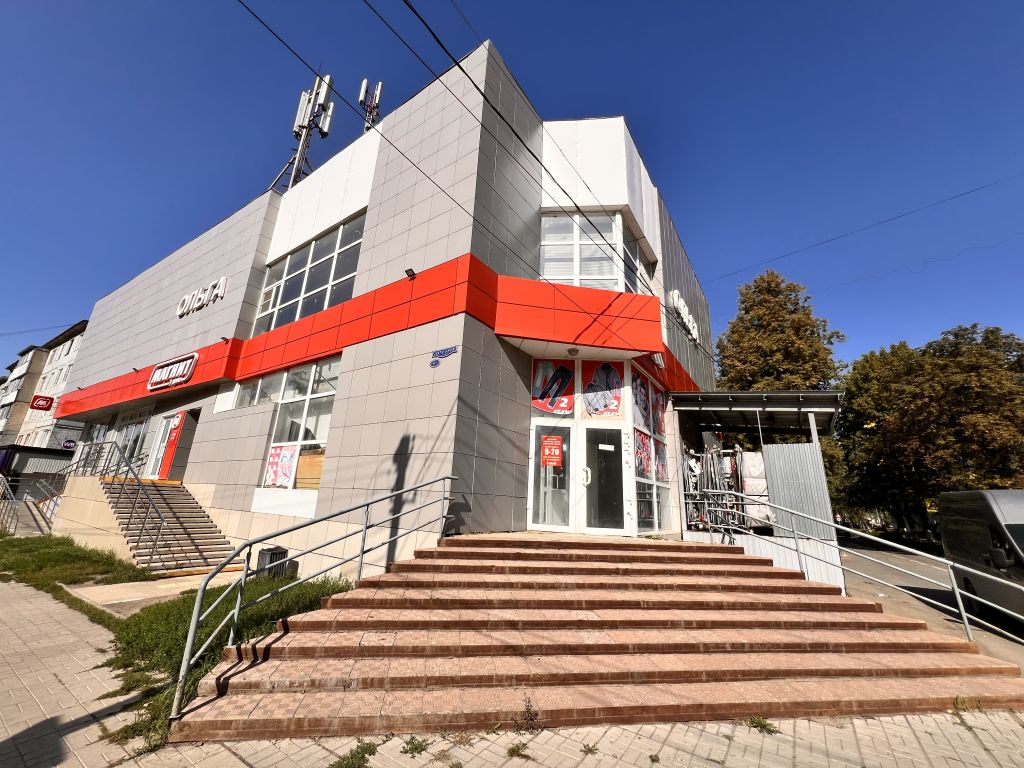 Аренда коммерческой недвижимости, 400м <sup>2</sup>, Новомосковск, Парковая ул,  10А