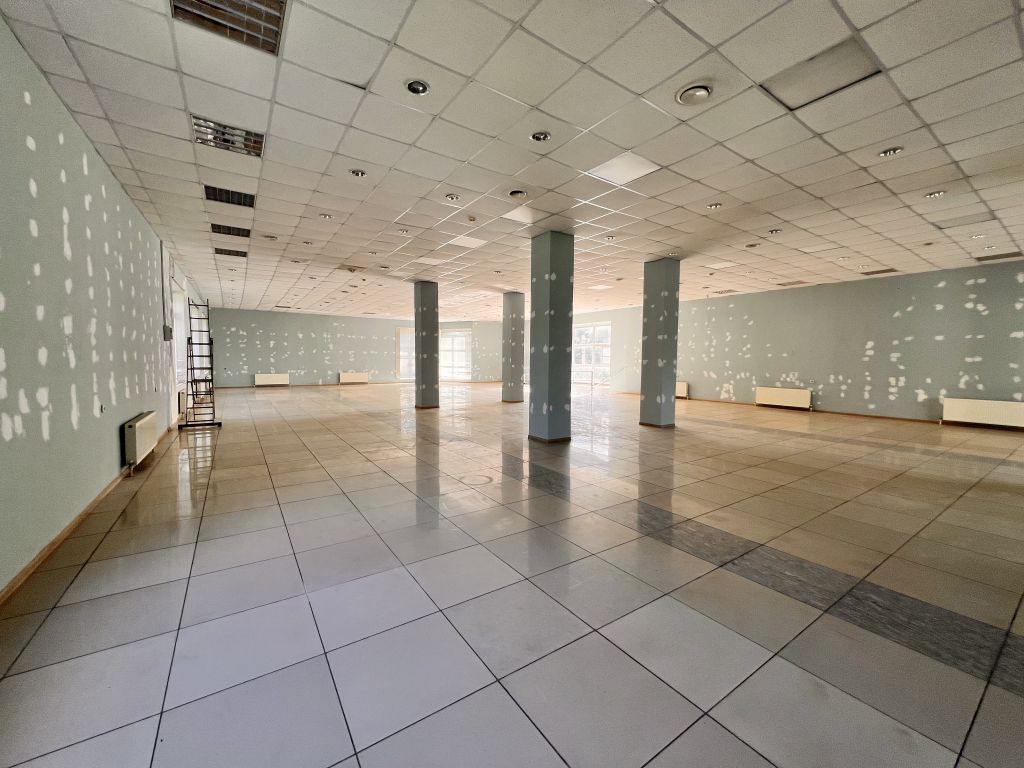 Аренда коммерческой недвижимости, 400м <sup>2</sup>, Новомосковск, Парковая ул,  10А