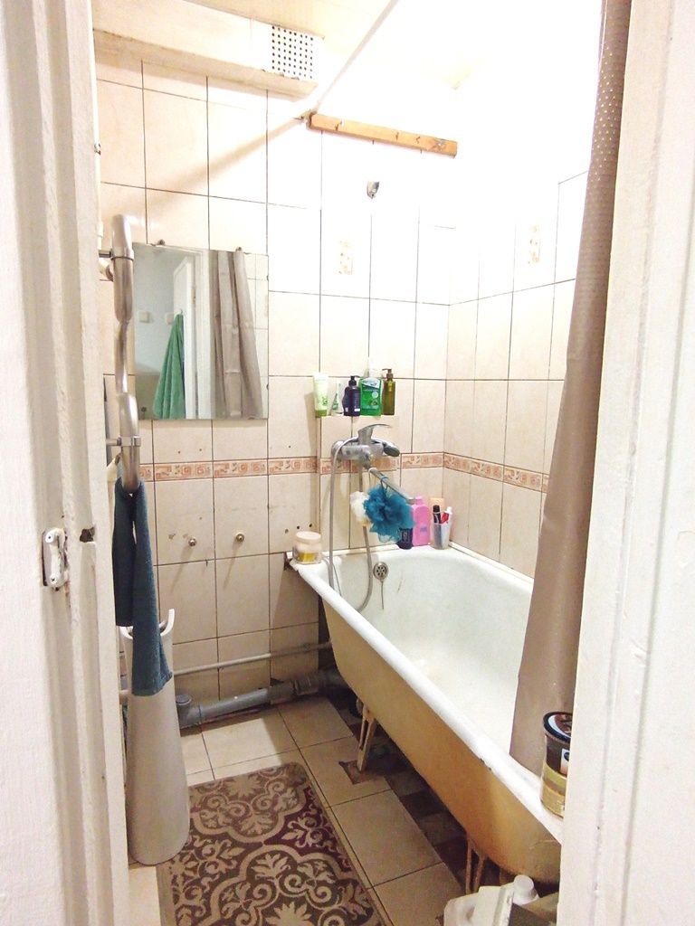 Продажа 2-комнатной квартиры, Казань, Революционная ул,  49