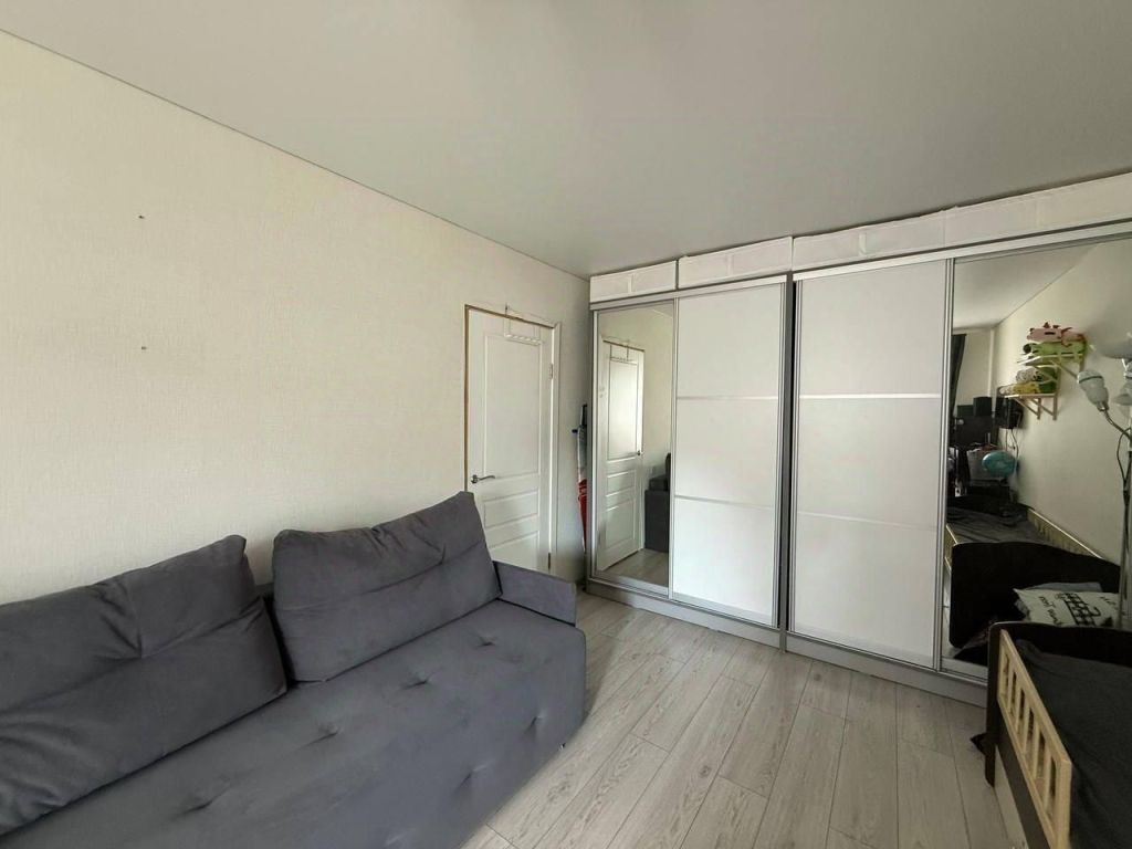 Продажа 1-комнатной квартиры, Саратов, 50 лет Октября пр-кт,  15