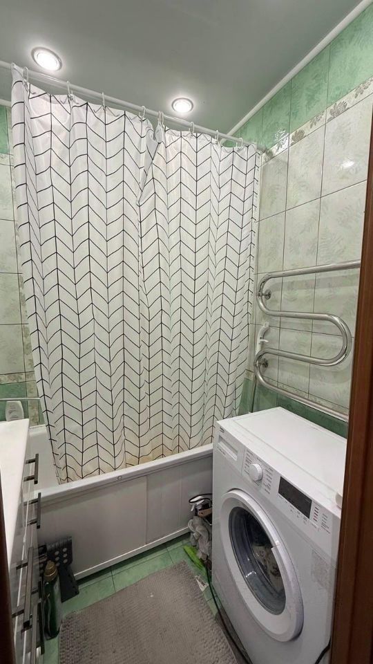 Продажа 1-комнатной квартиры, Саратов, 50 лет Октября пр-кт,  15