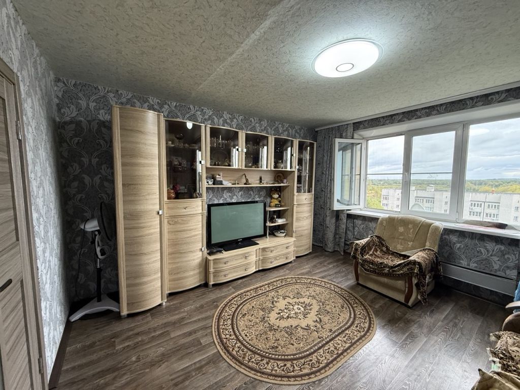 Продажа 2-комнатной квартиры, Заволжье, Весенняя ул,  1