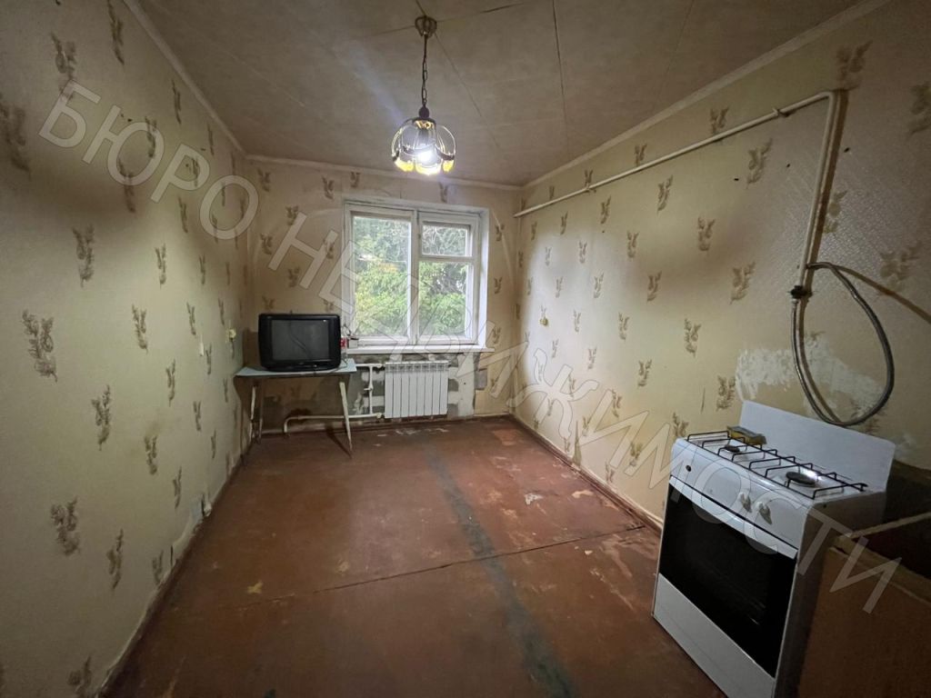 Продажа 1-комнатной квартиры, Балашов, Железнодорожная 1-я ул,  63