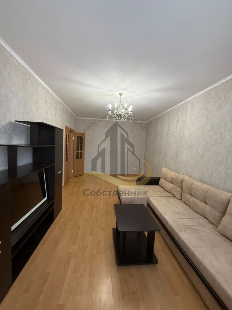 Аренда 1-комнатной квартиры, Старый Оскол, Степной мкр,  18