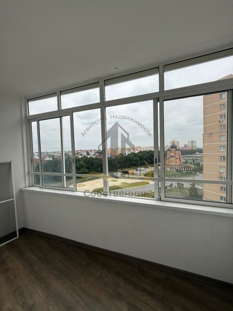 Аренда 1-комнатной квартиры, Старый Оскол, Степной мкр,  18