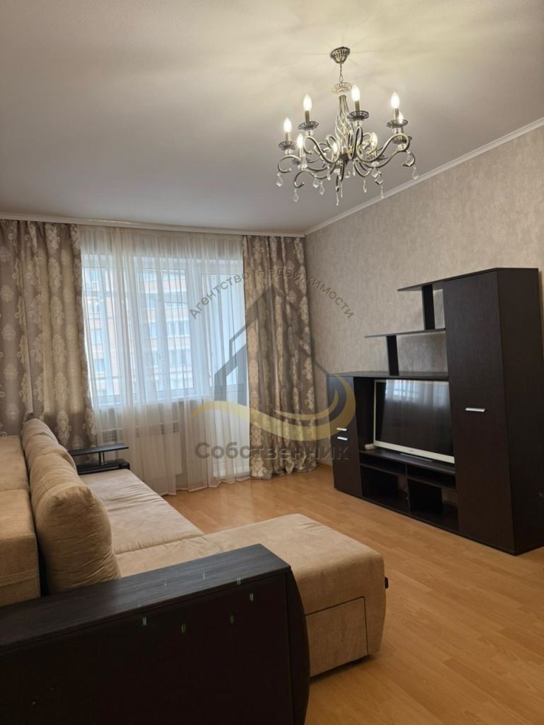 Аренда 1-комнатной квартиры, Старый Оскол, Степной мкр,  18