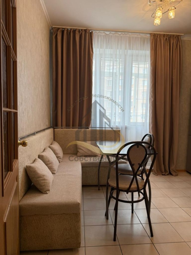 Аренда 1-комнатной квартиры, Старый Оскол, Степной мкр,  18