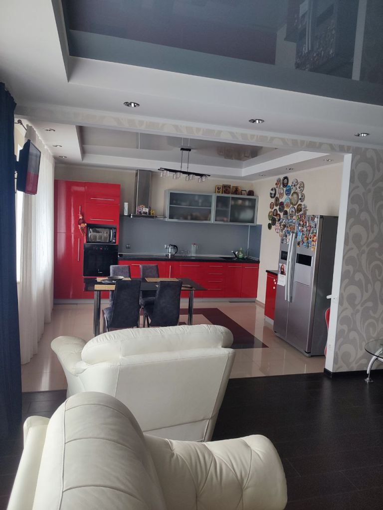 Продажа 3-комнатной квартиры, Дзержинск, Галкина ул,  1