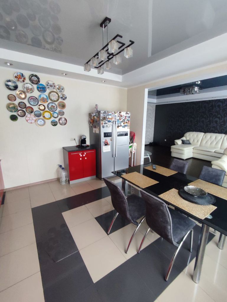 Продажа 3-комнатной квартиры, Дзержинск, Галкина ул,  1