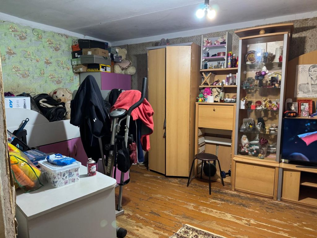 Продажа 1-комнатной квартиры, Тверь, Мигаловский 1-й проезд,  8