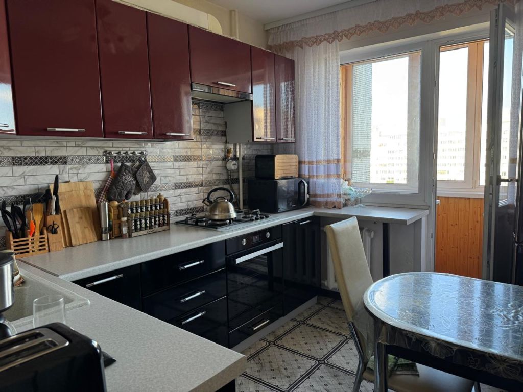 Продажа 3-комнатной квартиры, Тверь, Ленина пр-кт,  2