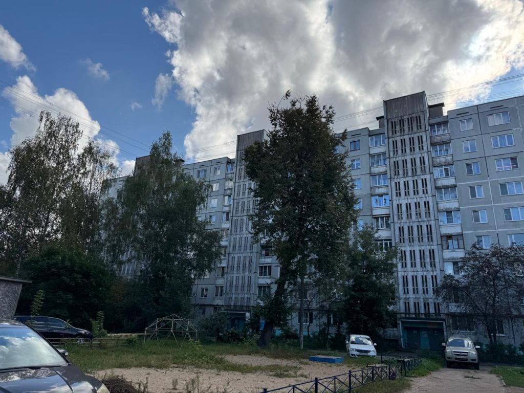 Продажа 3-комнатной квартиры, Тверь, Ленина пр-кт,  2