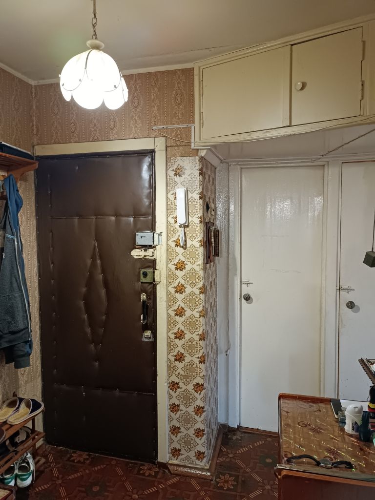 Продажа 3-комнатной квартиры, Ярославль, Слепнева ул,  28б