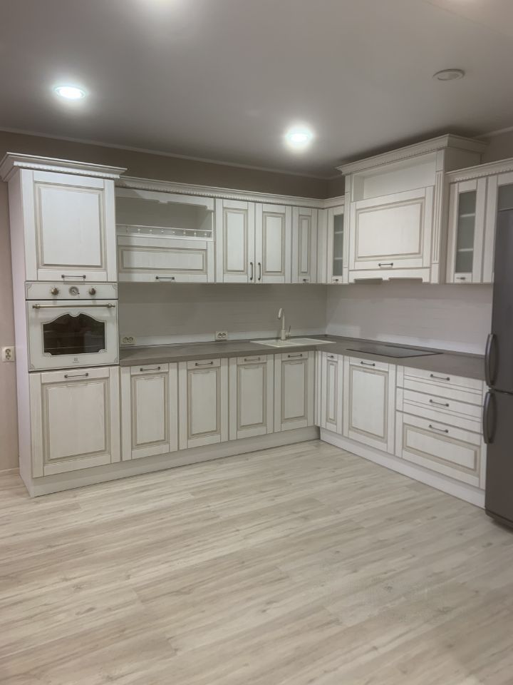 Продажа 2-комнатной квартиры, Саратов, Академика Антонова ул,  24