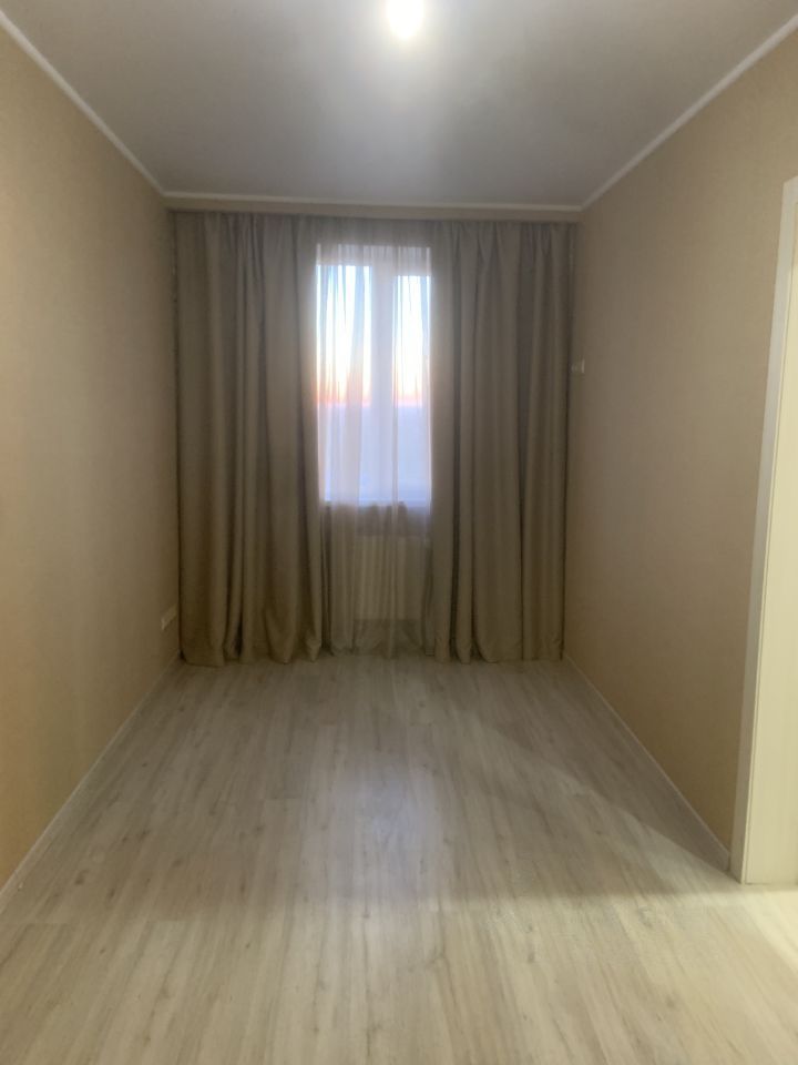 Продажа 2-комнатной квартиры, Саратов, Академика Антонова ул,  24