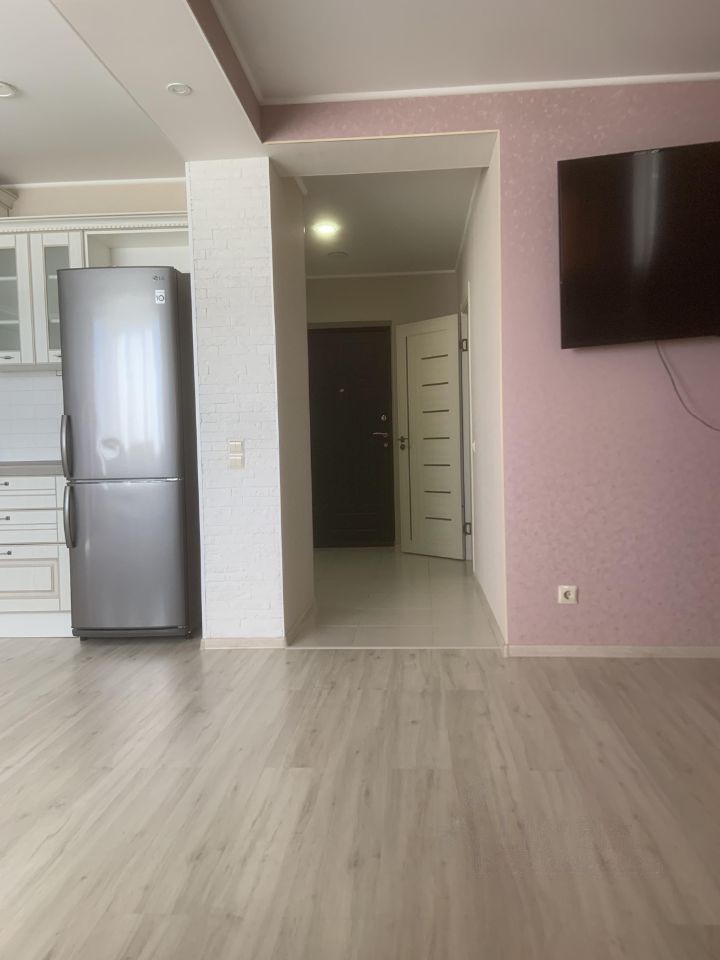 Продажа 2-комнатной квартиры, Саратов, Академика Антонова ул,  24