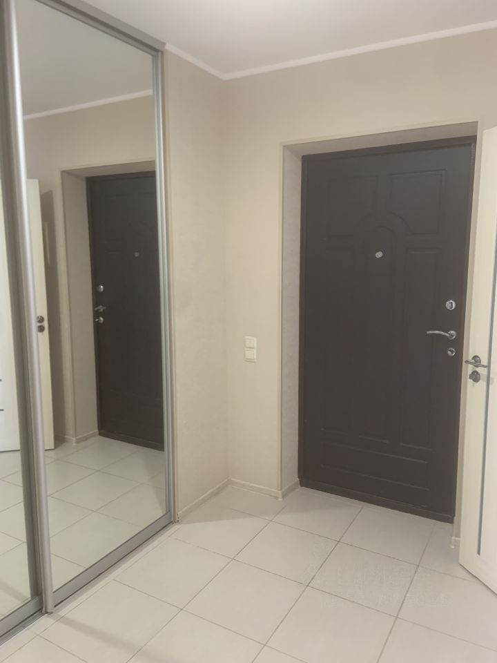 Продажа 2-комнатной квартиры, Саратов, Академика Антонова ул,  24