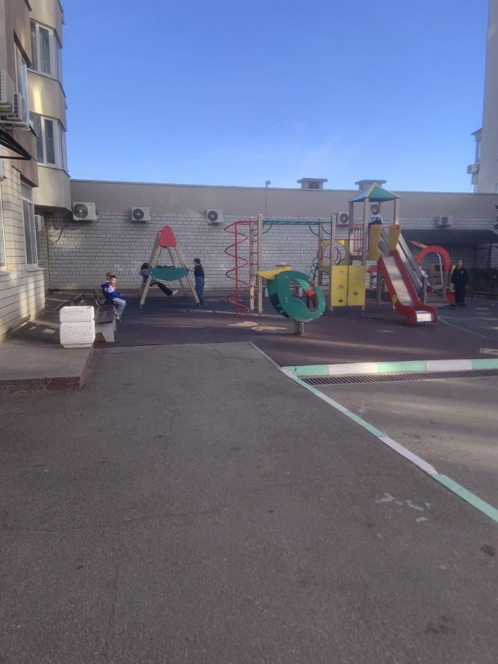 Продажа 2-комнатной квартиры, Саратов, Академика Антонова ул,  24