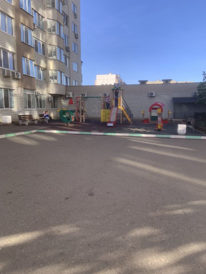 Продажа 2-комнатной квартиры, Саратов, Академика Антонова ул,  24