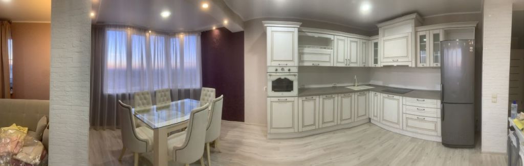 Продажа 2-комнатной квартиры, Саратов, Академика Антонова ул,  24