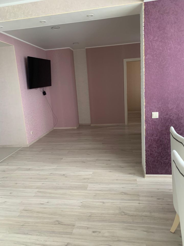 Продажа 2-комнатной квартиры, Саратов, Академика Антонова ул,  24