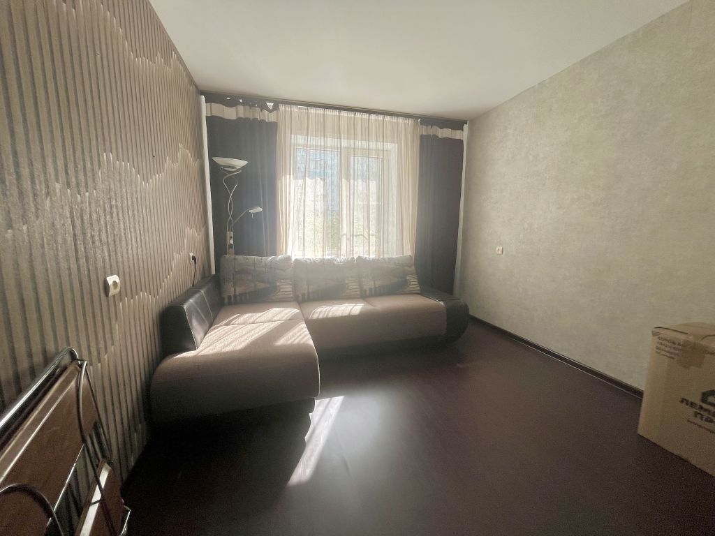 Продажа 3-комнатной квартиры, Кострома, Суслова ул,  5А