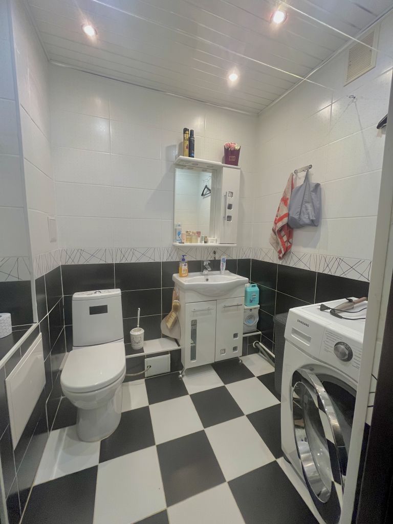 Продажа 3-комнатной квартиры, Кострома, Суслова ул,  5А