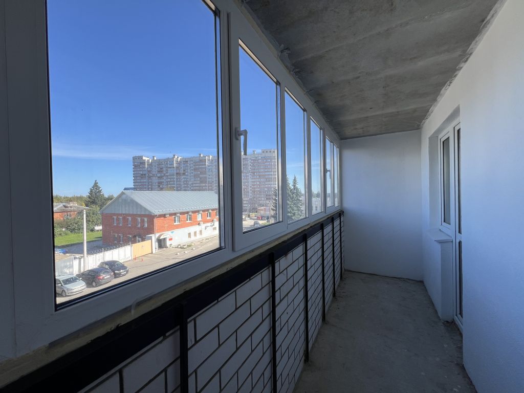 Продажа 1-комнатной квартиры, Владимир, Добросельская ул,  180