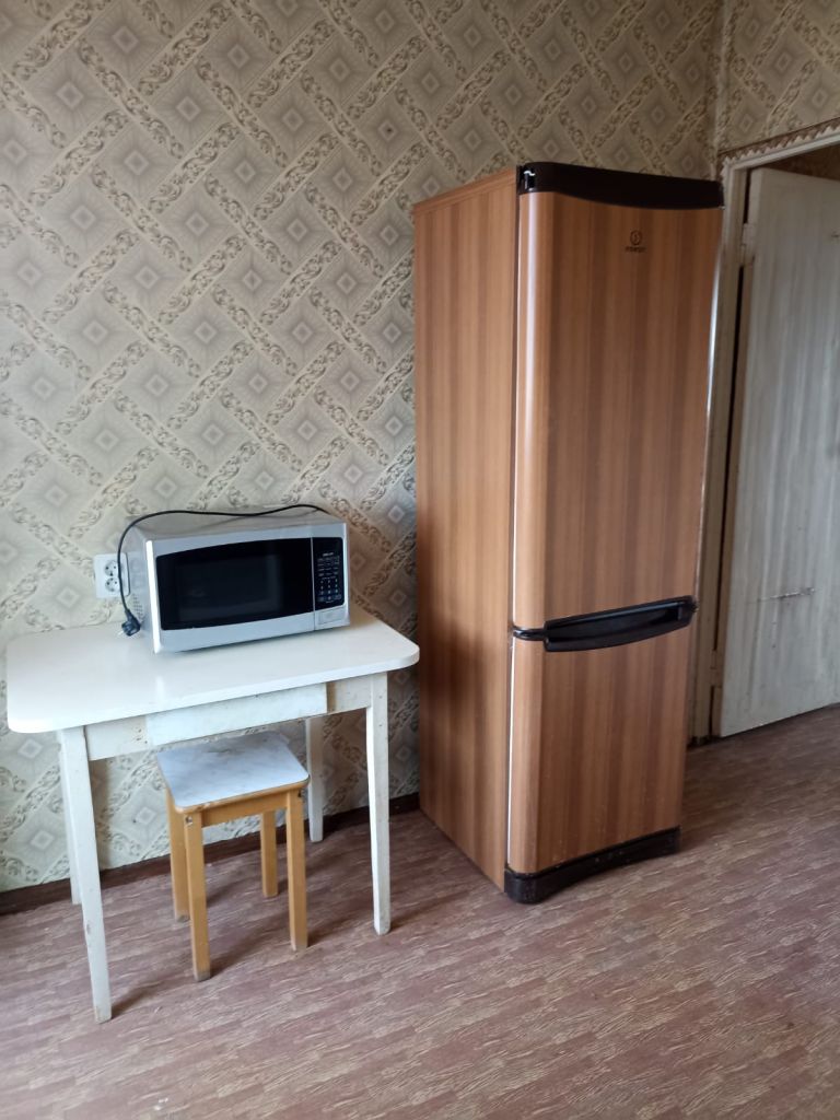 Продажа 2-комнатной квартиры, Родники, Южный мкр,  19