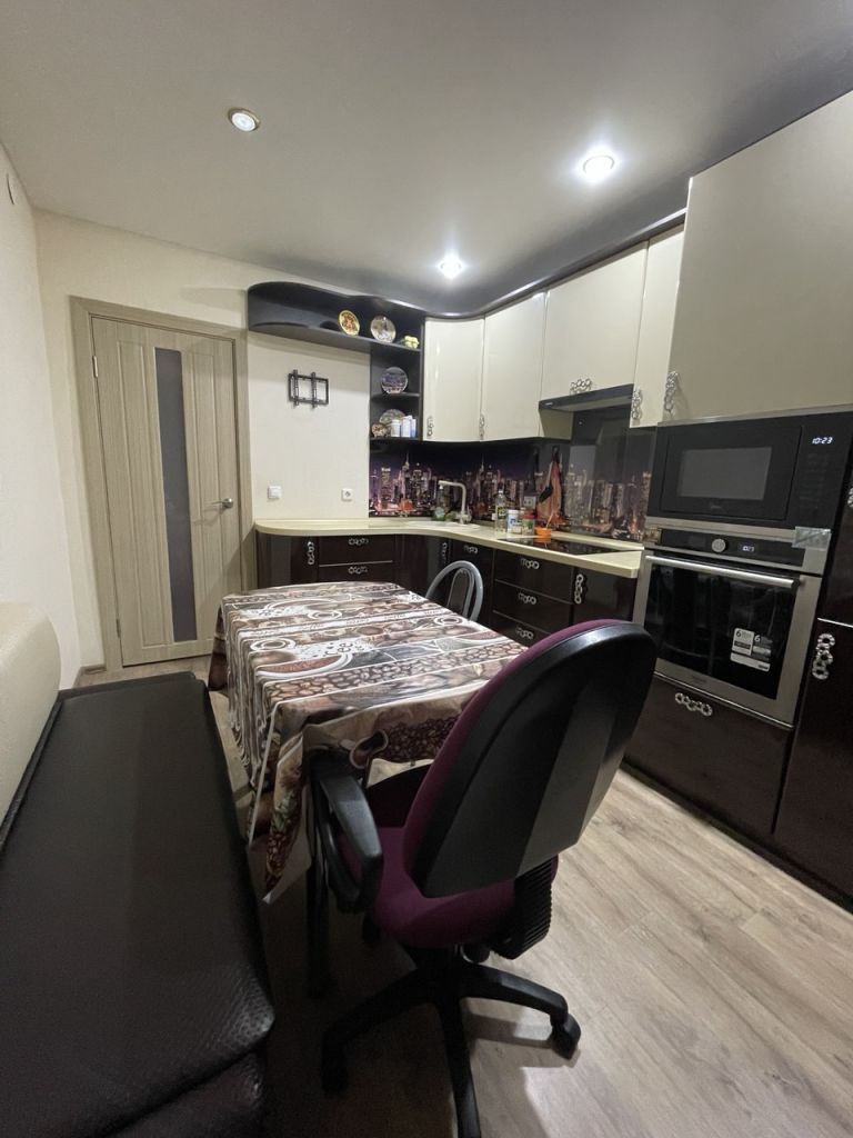 Продажа 3-комнатной квартиры, Нижний Новгород, Левобережная ул,  4