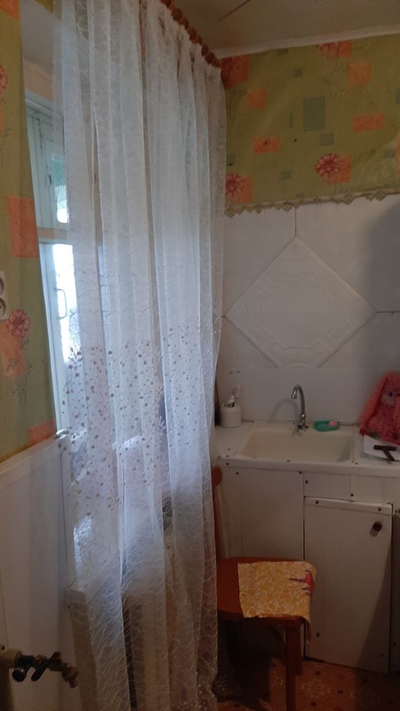 Продажа 3-комнатной квартиры, Горево, медведева ,  7