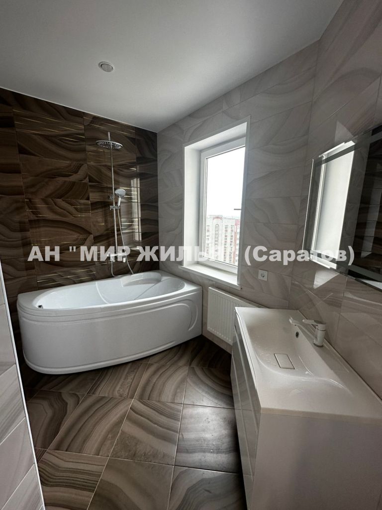 Продажа 2-комнатной квартиры, Саратов, Шелковичная ул,  4к2