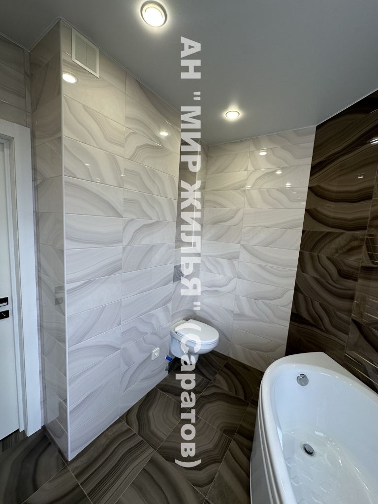 Продажа 2-комнатной квартиры, Саратов, Шелковичная ул,  4к2