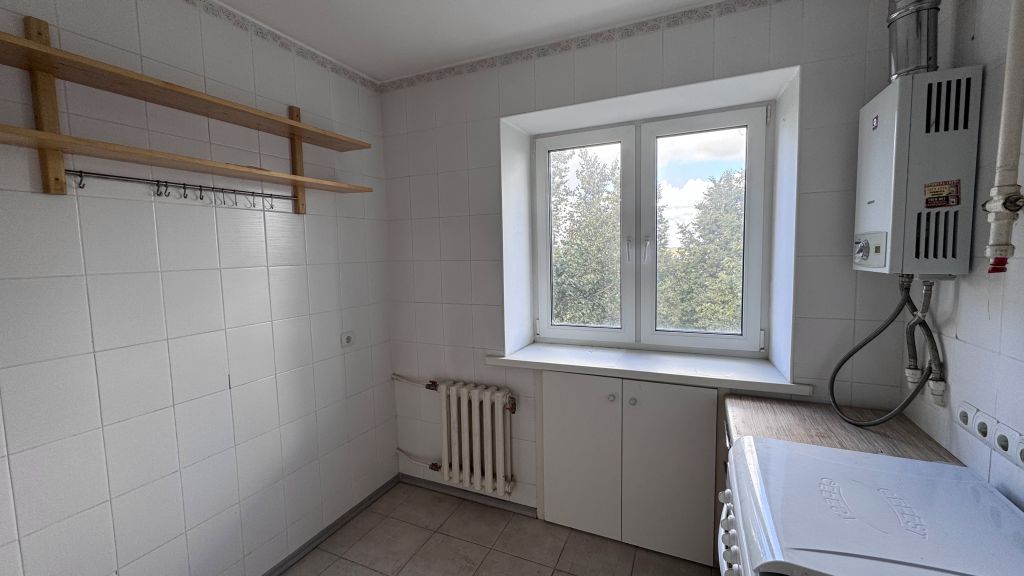 Продажа 1-комнатной квартиры, Новомосковск, Октябрьская ул,  34/32