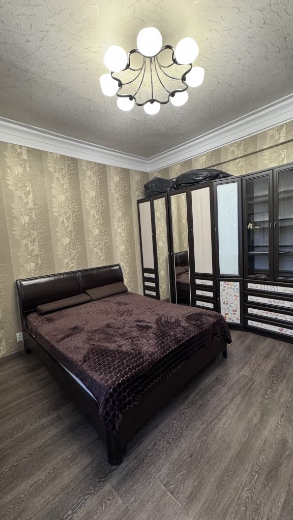 Продажа 2-комнатной квартиры, Новомосковск, Коммунистическая ул,  15