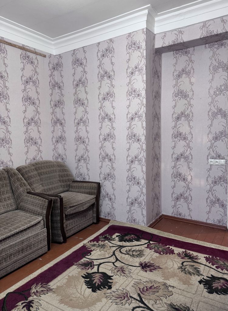 Продажа 2-комнатной квартиры, Новомосковск, Коммунистическая ул,  15