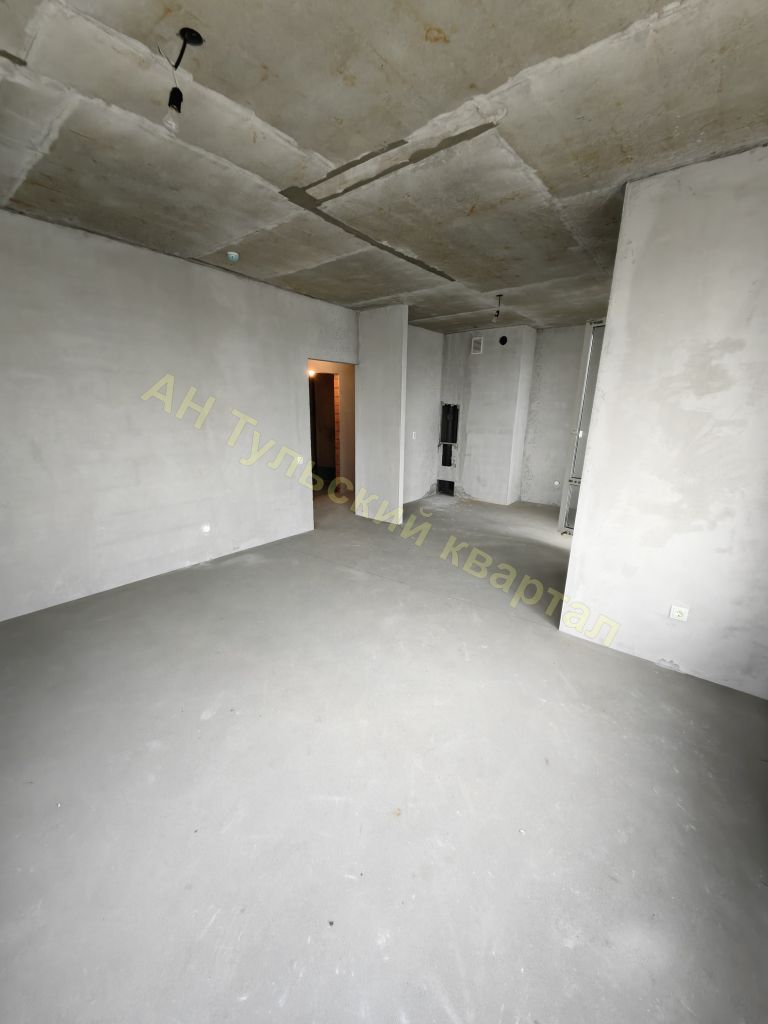 Продажа 3-комнатной квартиры, Тула, Оборонная ул,  102б