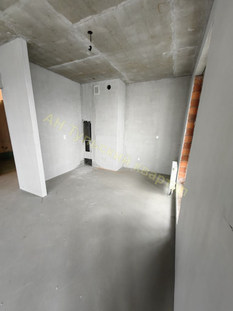 Продажа 3-комнатной квартиры, Тула, Оборонная ул,  102б