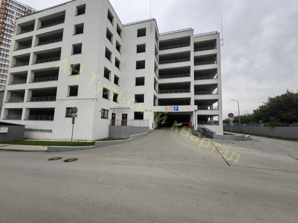 Продажа 3-комнатной квартиры, Тула, Оборонная ул,  102б