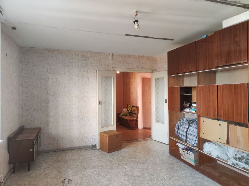 Продажа 3-комнатной квартиры, Энгельс, Фридриха Энгельса пр-кт,  24