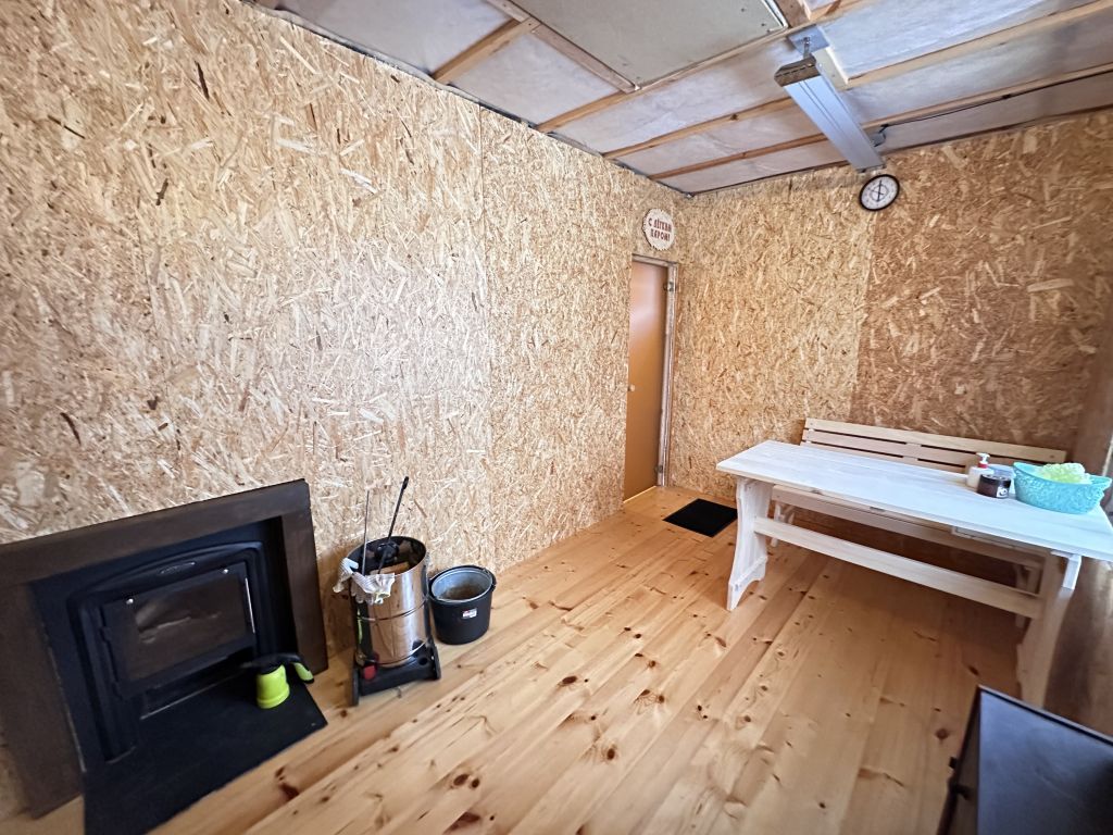 Продажа дома, 200м <sup>2</sup>, 15 сот., Безводное, Березовая