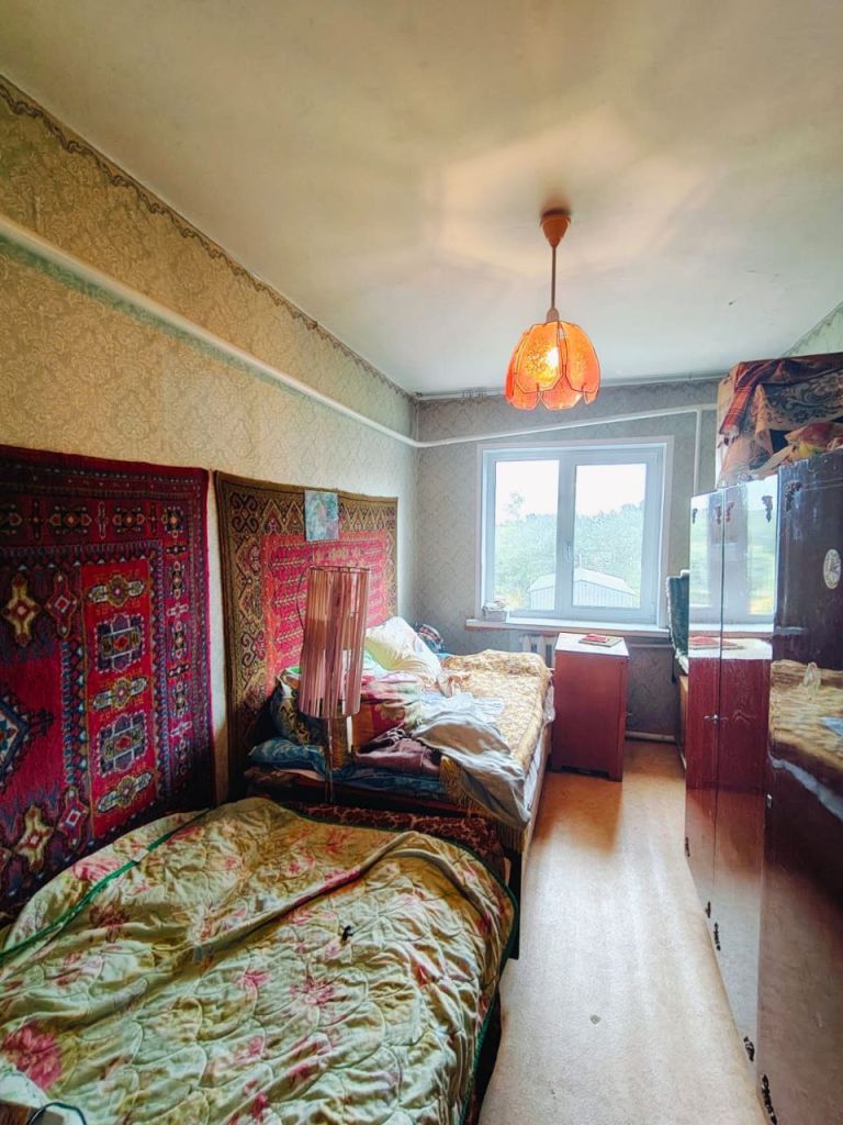 Продажа 3-комнатной квартиры, Коммунаров, Зеленая,  3