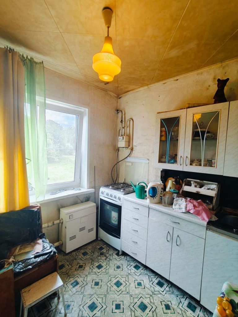 Продажа 3-комнатной квартиры, Коммунаров, Зеленая,  3