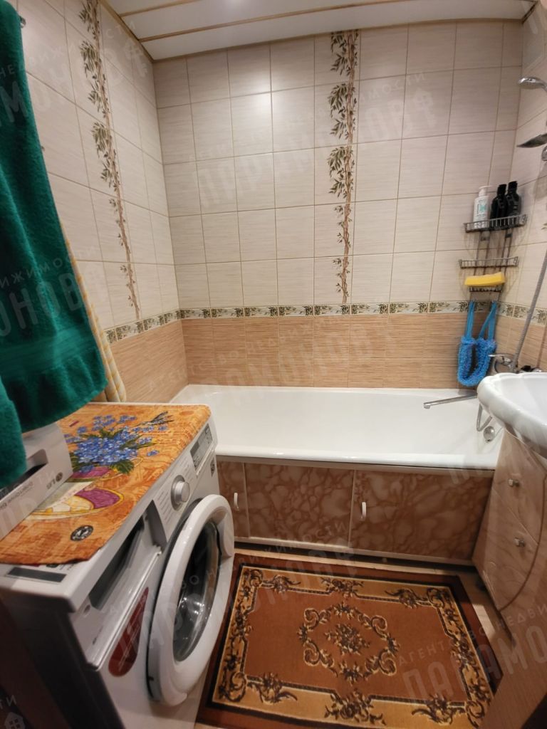 Продажа 3-комнатной квартиры, Тверь, Хрустальная ул,  45