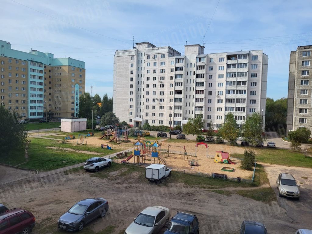 Продажа 3-комнатной квартиры, Тверь, Хрустальная ул,  45