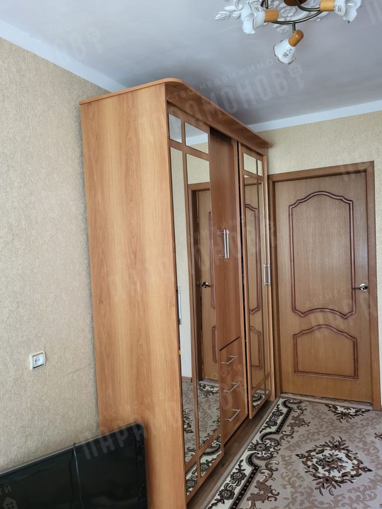 Продажа 3-комнатной квартиры, Тверь, Хрустальная ул,  45