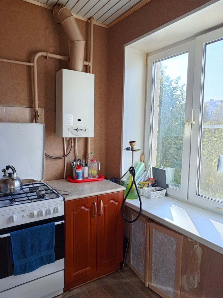 Продажа 2-комнатной квартиры, Нижний Новгород, Октября пр-кт,  8