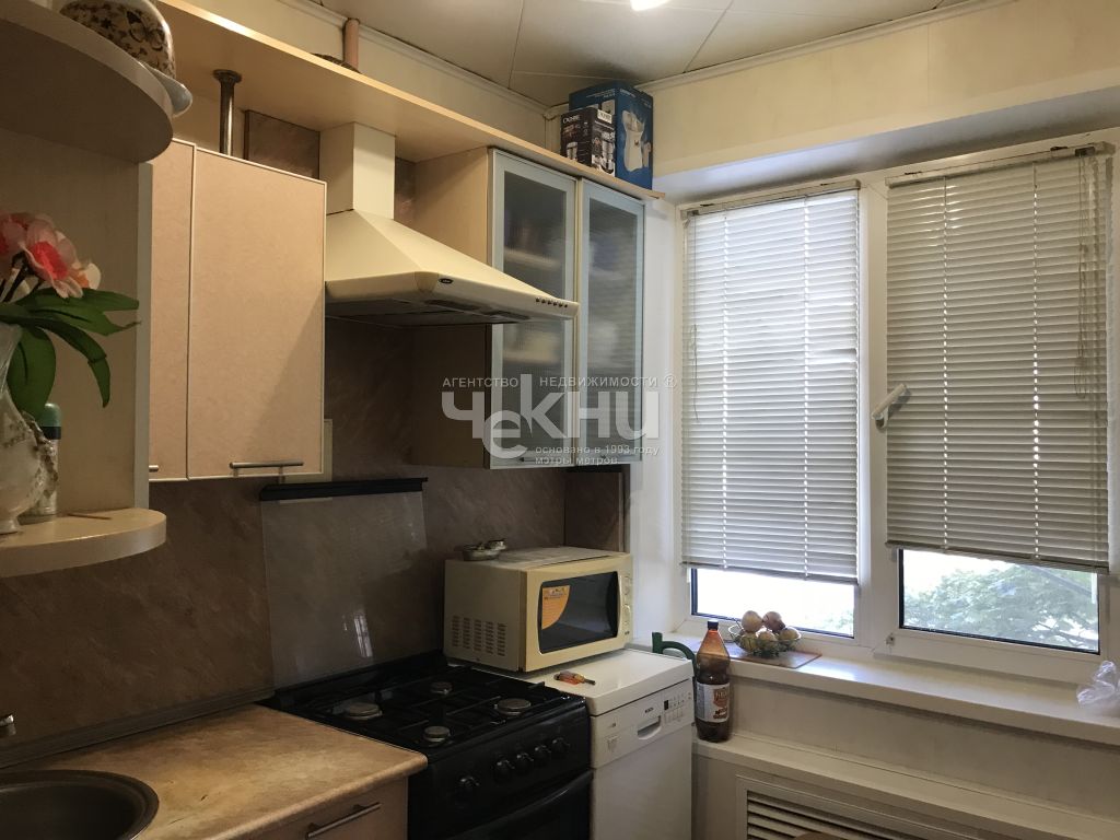 Продажа 3-комнатной квартиры, Нижний Новгород, Кораблестроителей пр-кт,  32