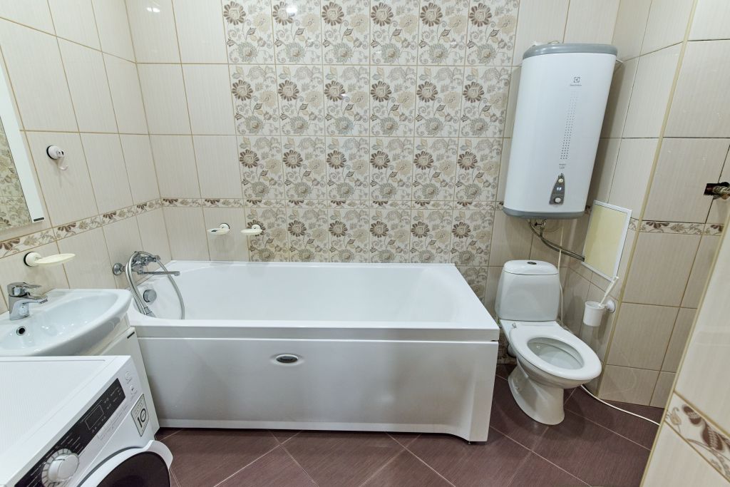 Продажа 2-комнатной квартиры, Ярославль, Лизы Чайкиной ул,  7