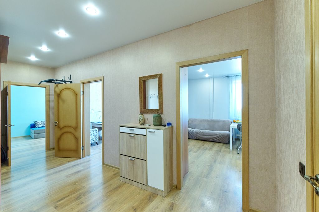 Продажа 2-комнатной квартиры, Ярославль, Лизы Чайкиной ул,  7